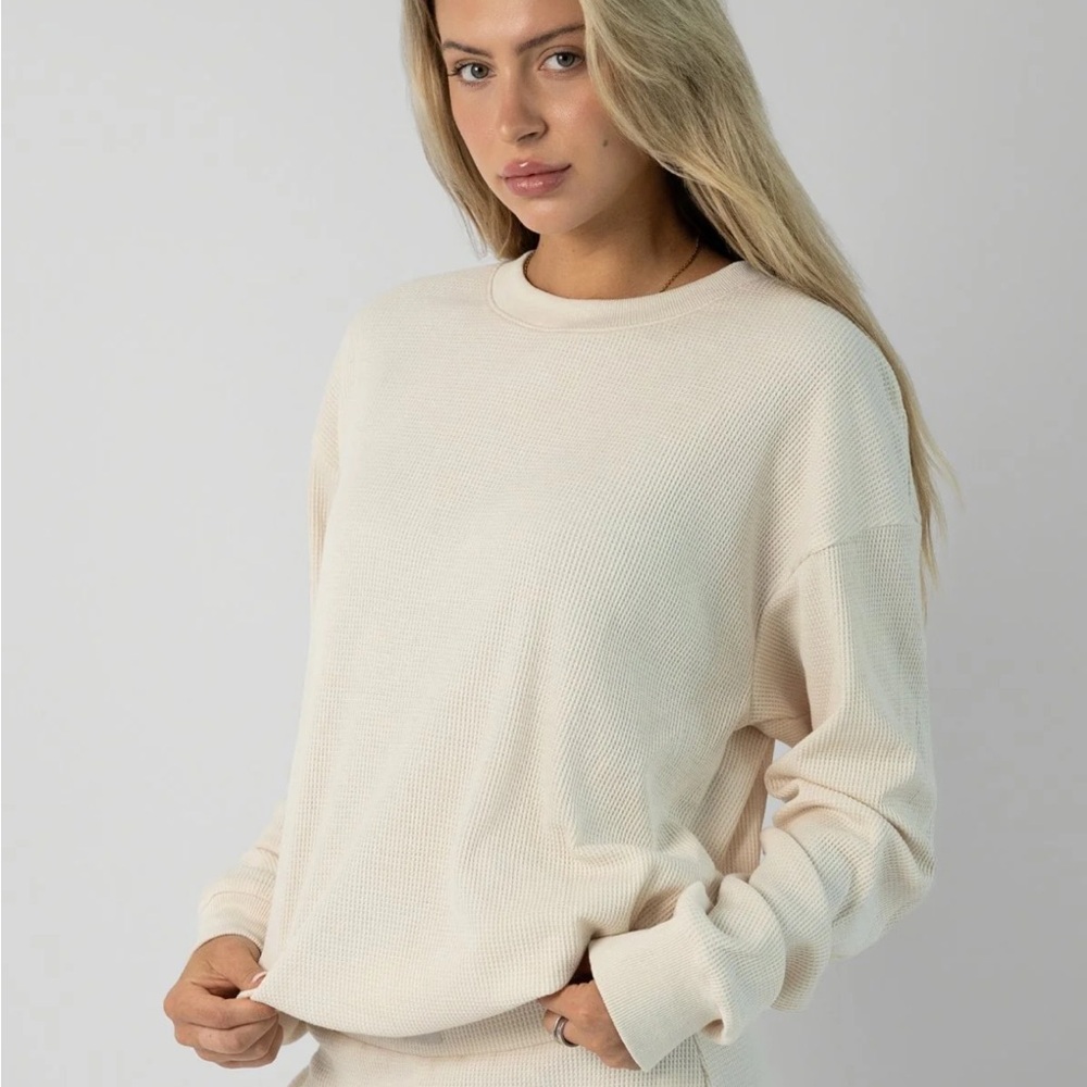 Women's Cream Long Sleeve Top